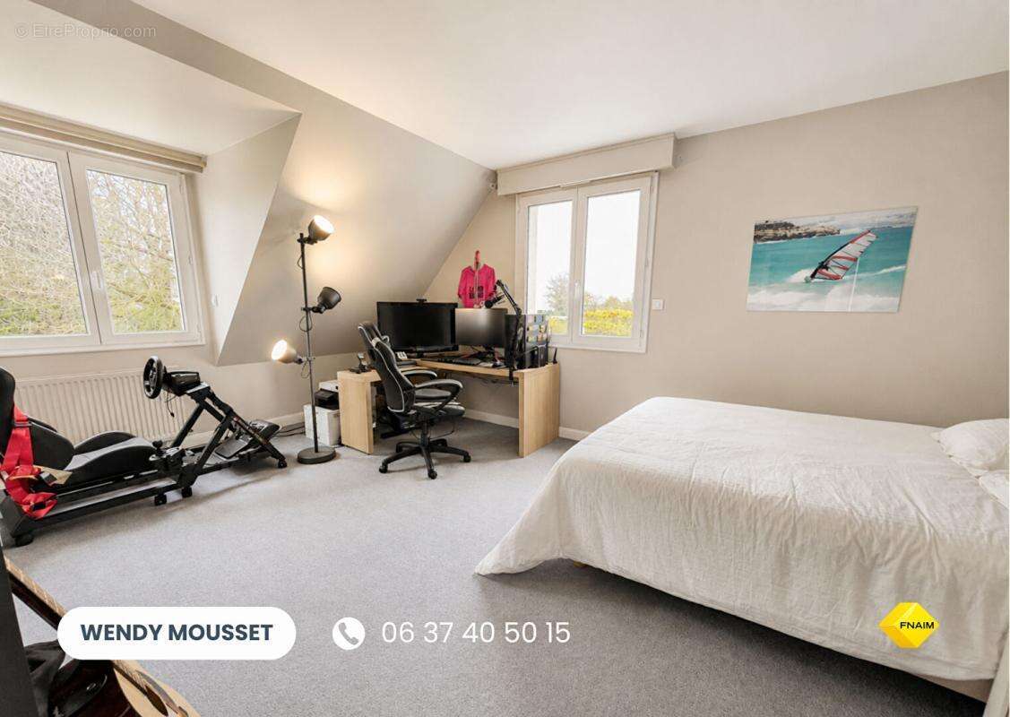 Villa proche d'un Golf  de 285 m² avec sous-sol - Aux portes de Vannes - photo 18