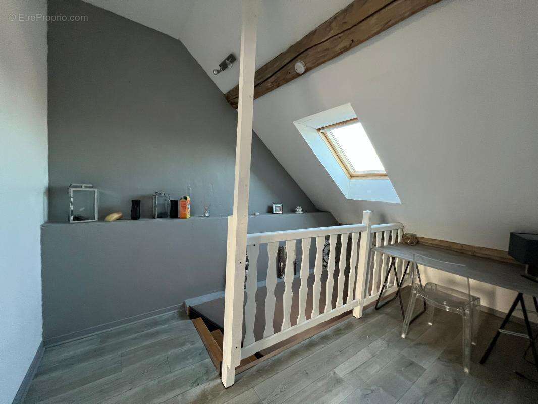 Appartement à VALLIERES