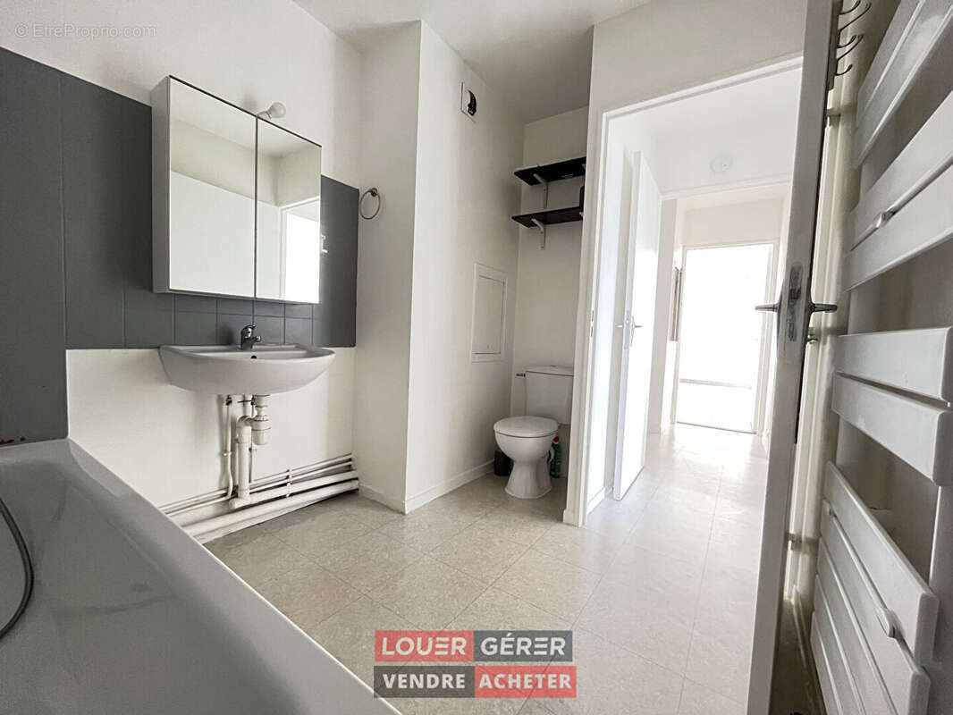 Appartement à LEVALLOIS-PERRET