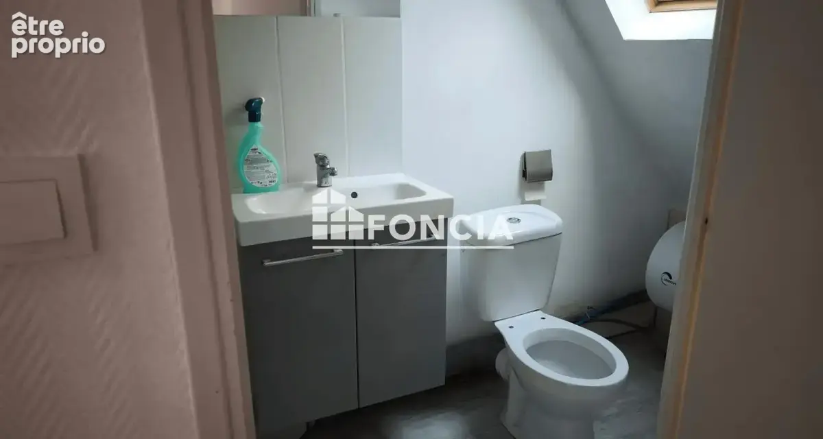 Exclusivite loft meuble renové en hyper centre - photo 9