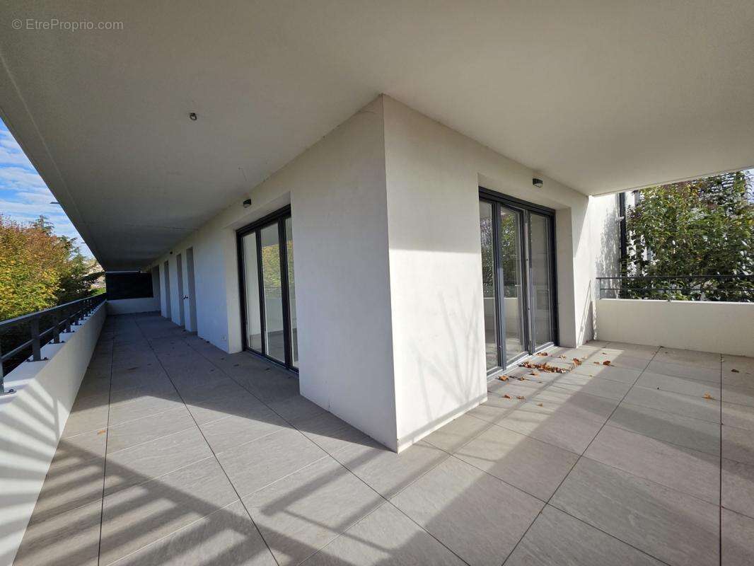 Appartement à QUINT-FONSEGRIVES