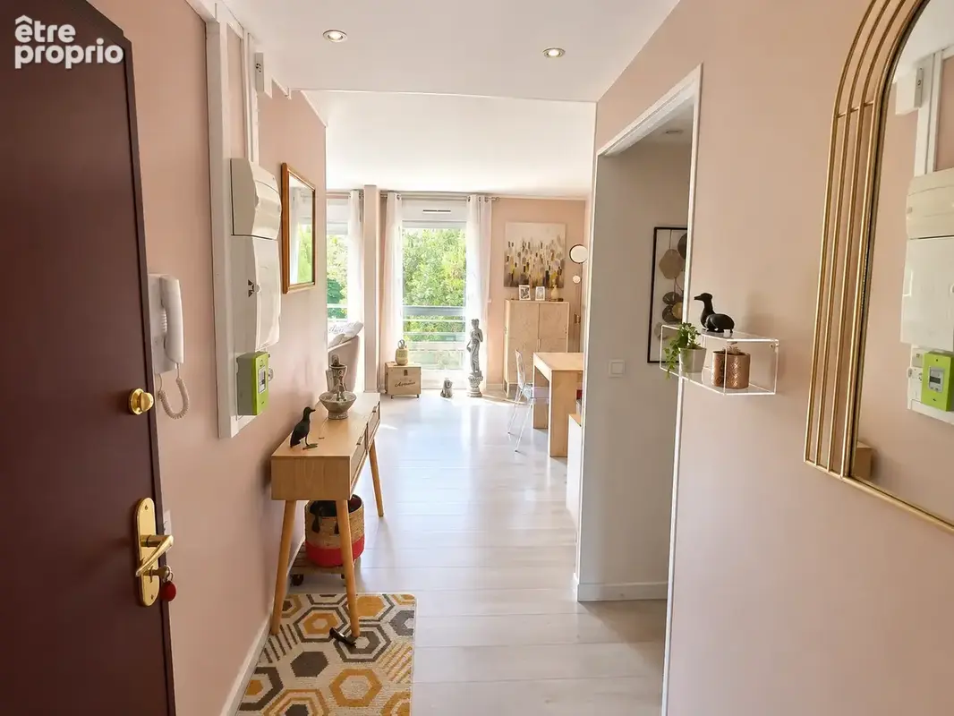 Bel Appartement sur les Hauteurs de Dieppe avec Ascenseur, Cave, Balcon et Stationnement - photo 6