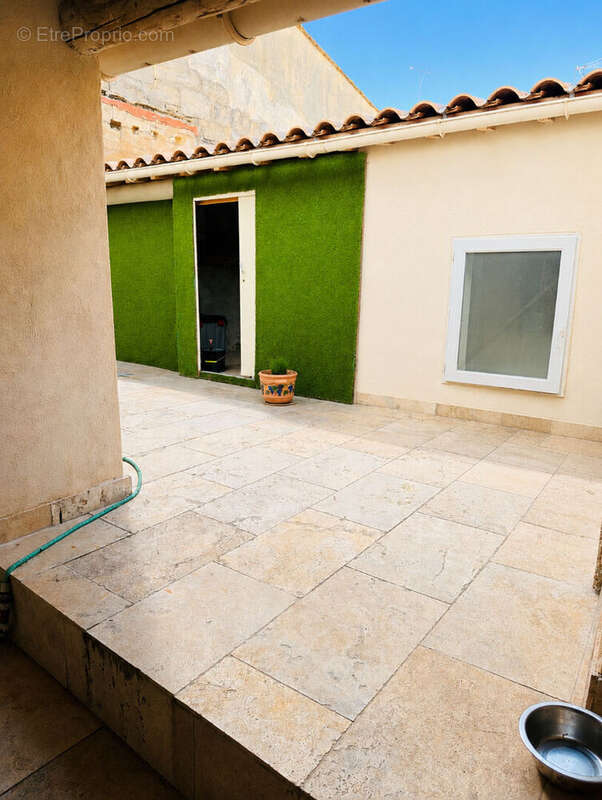 Maison 160 m²  - Fourques centre - photo 6