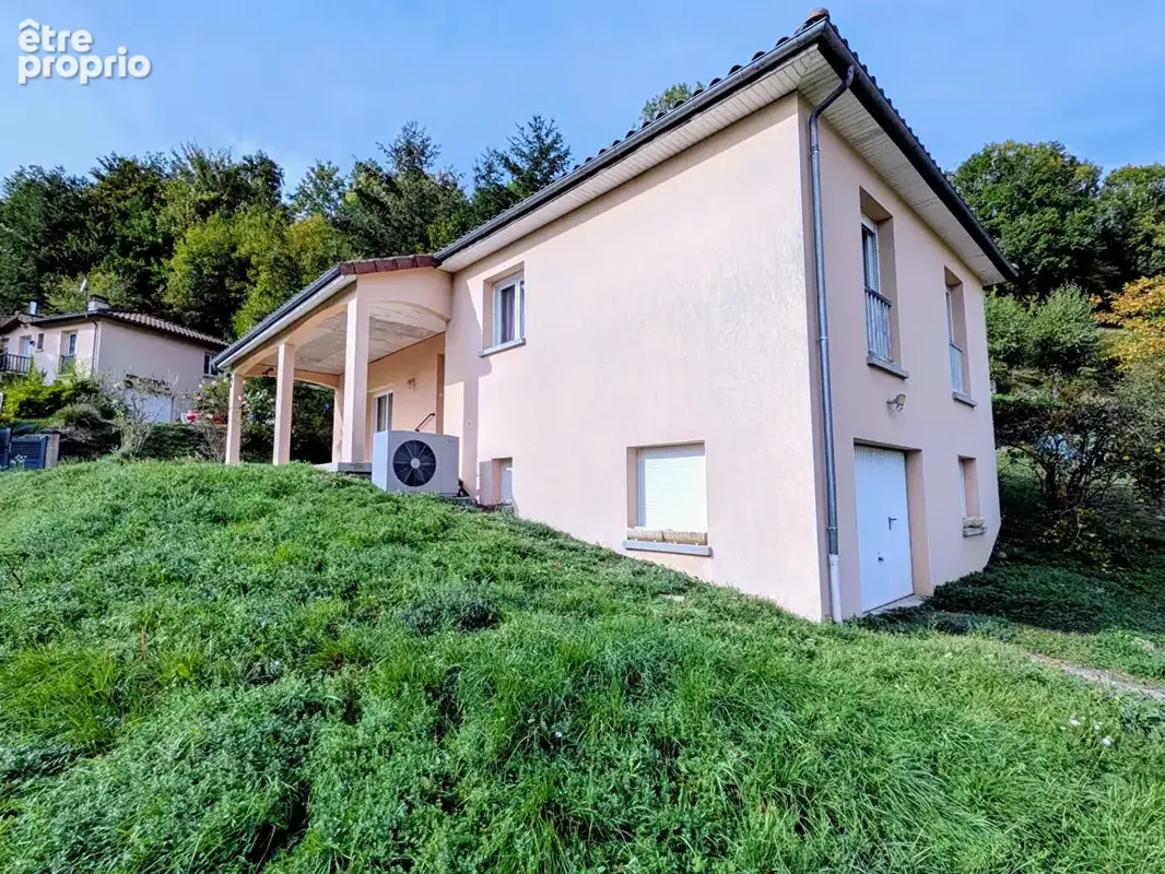 Maison - 3 chambres - 104m² habitables - 921m² de terrain - Demi sous-sol - photo 3