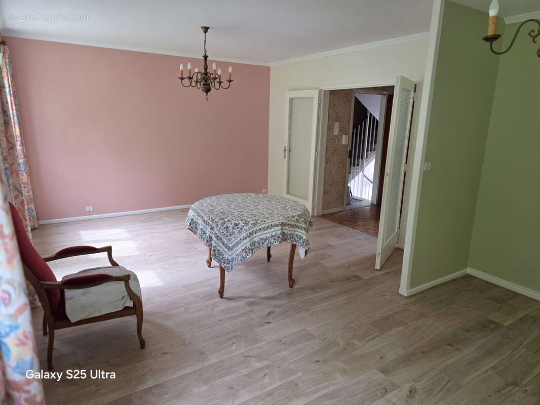 Appartement à ROMAGNAT