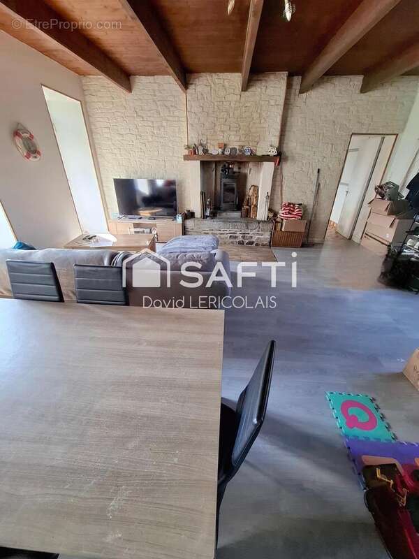Photo 4 - Maison à TOURVILLE-SUR-SIENNE
