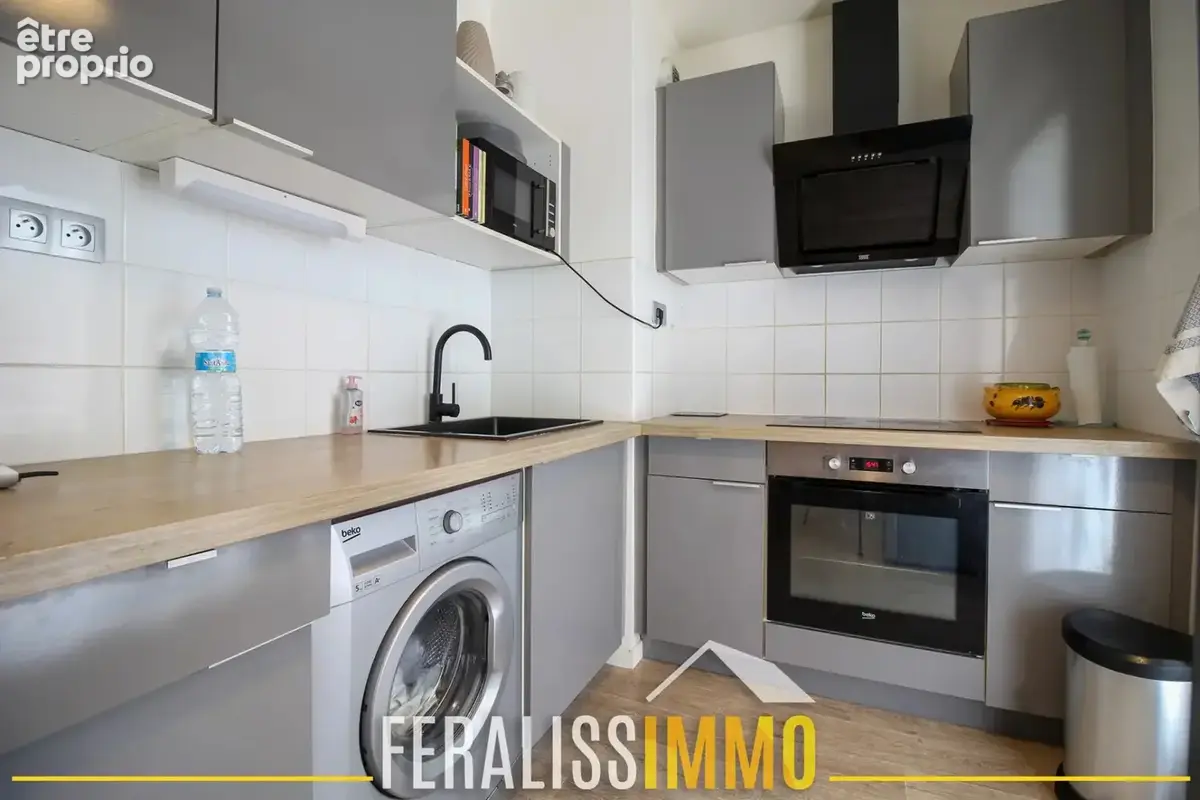 Bel appartement F2 en rez-de-chaussée avec terrasse et park - photo 4