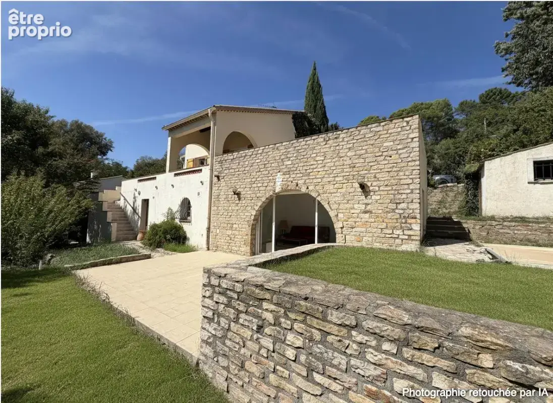 Maison à SALERNES