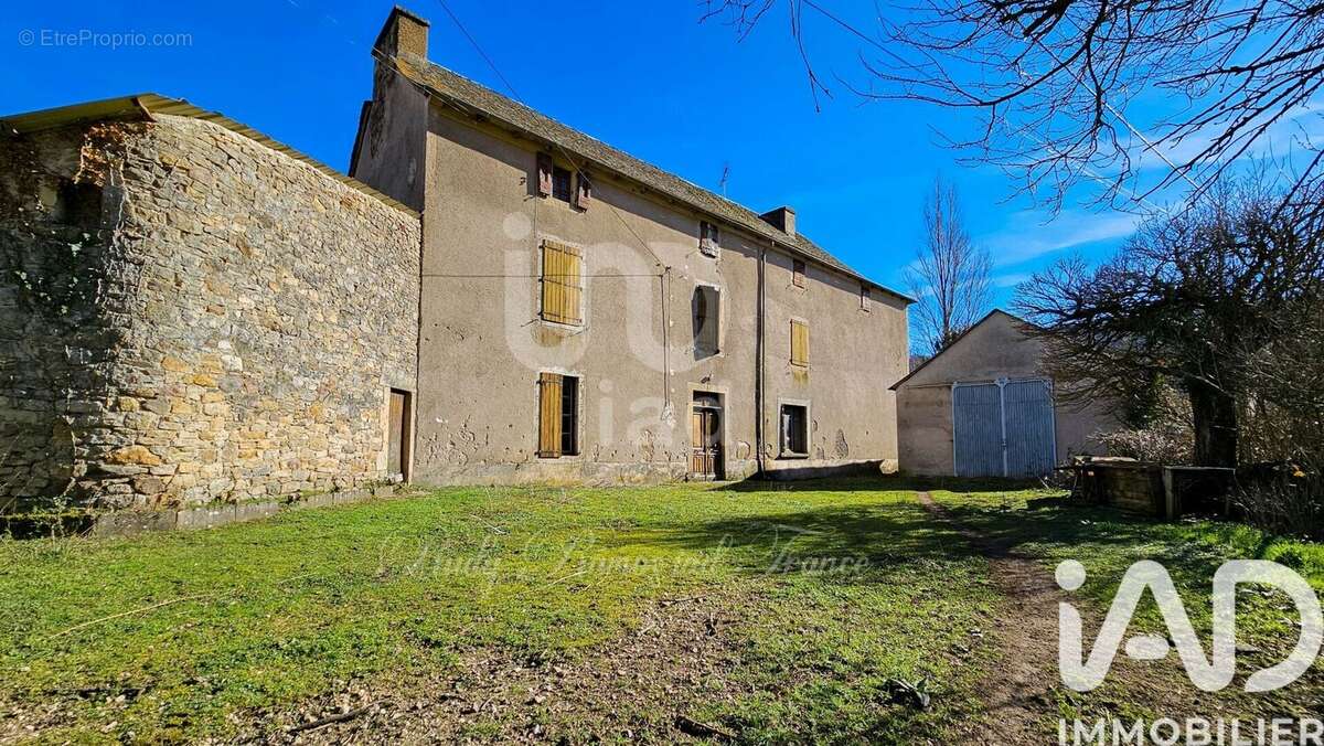Photo 2 - Maison à SEVERAC-LE-CHATEAU