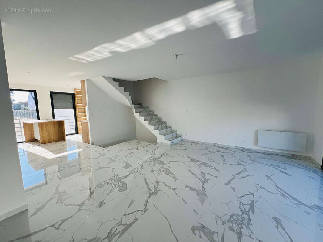 Maison à CONFLANS-SAINTE-HONORINE