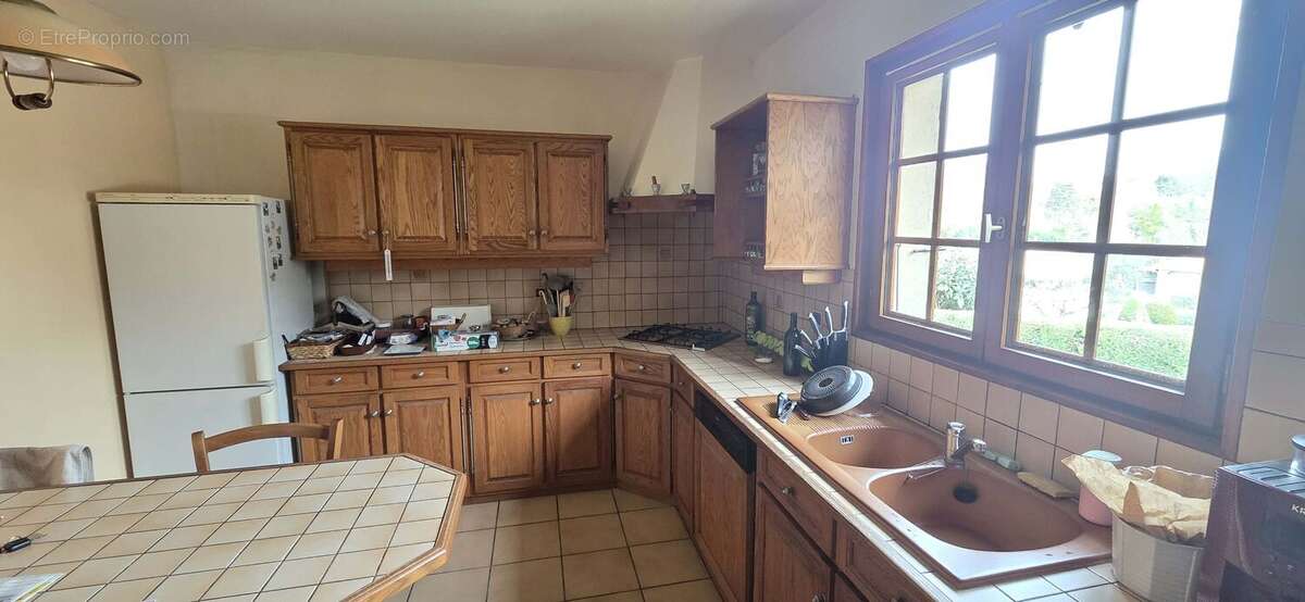 Maison 110 m² à Artigues-Pres-Bordeaux  - photo 6