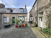 Maison à VILLEDIEU-LES-POELES