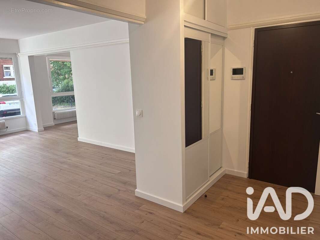 Photo 2 - Appartement à LAMBERSART