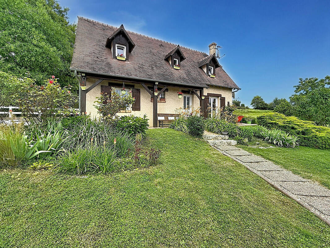 Maison à FOURGES