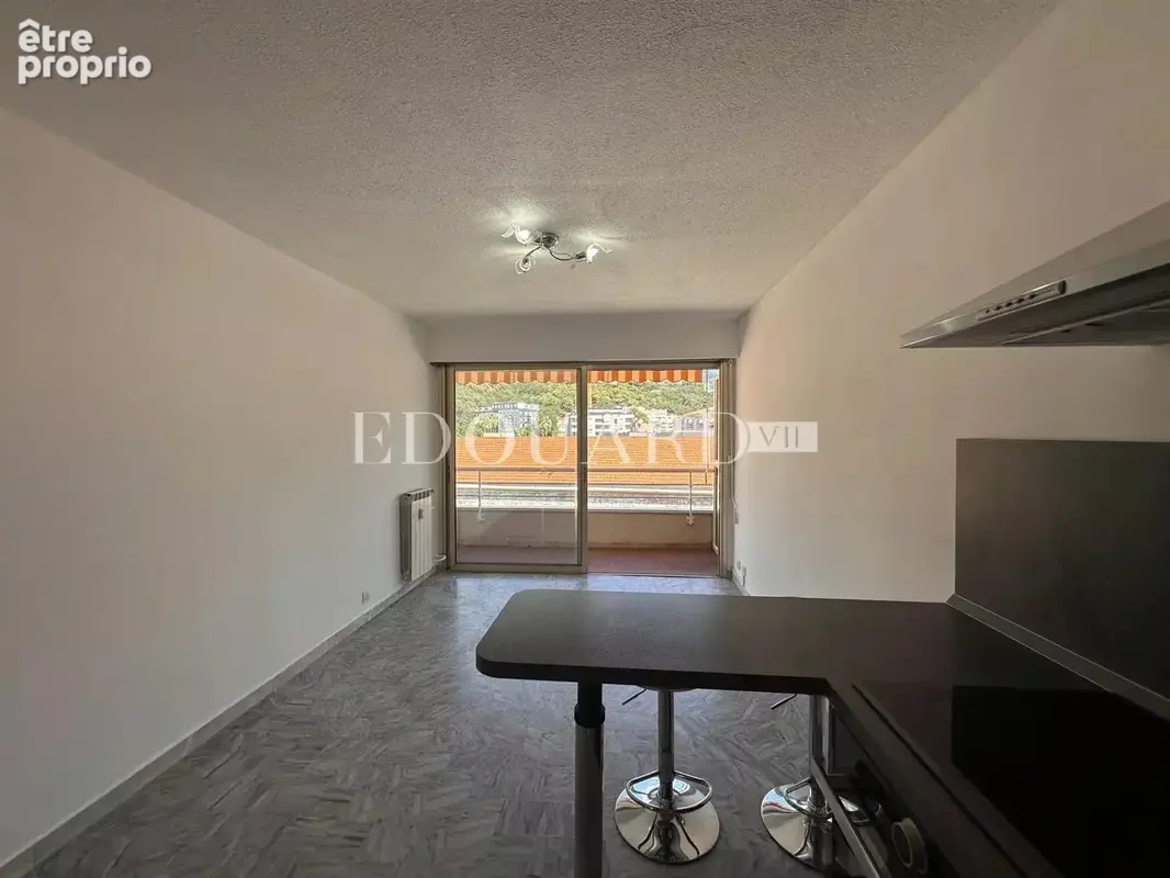 En exclusivité deux pièces avec terrasse et possibilité garage, à quelques pas de la plage du Solenzara - photo 7