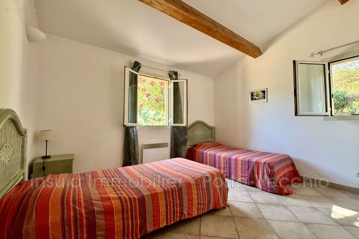 Maison à PORTO-VECCHIO