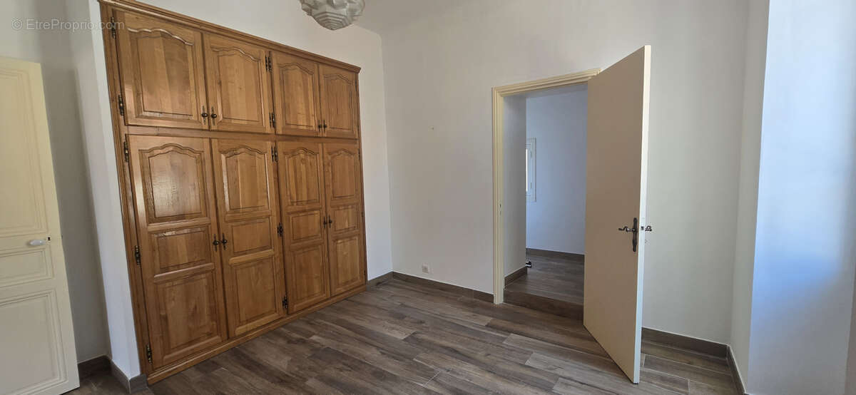 Tres bel appartement 2 chambres  et balcons à Propriano - photo 6