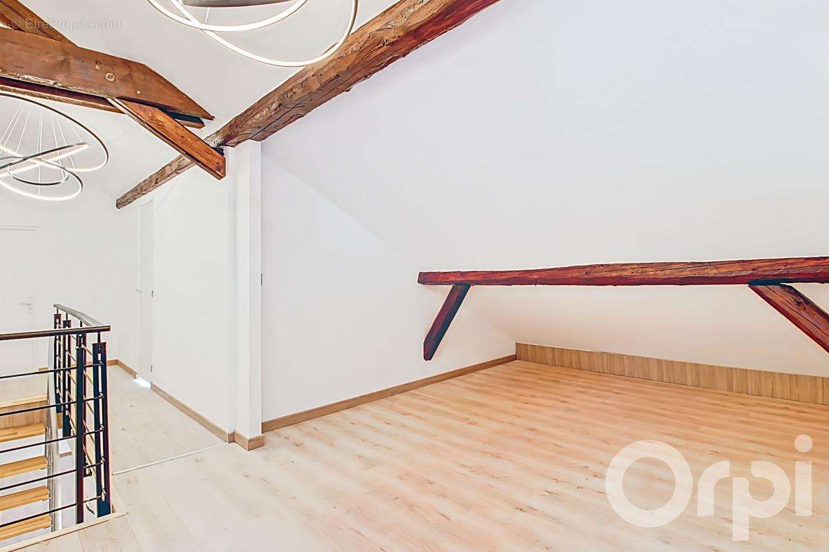 Appartement à MARIGNIER