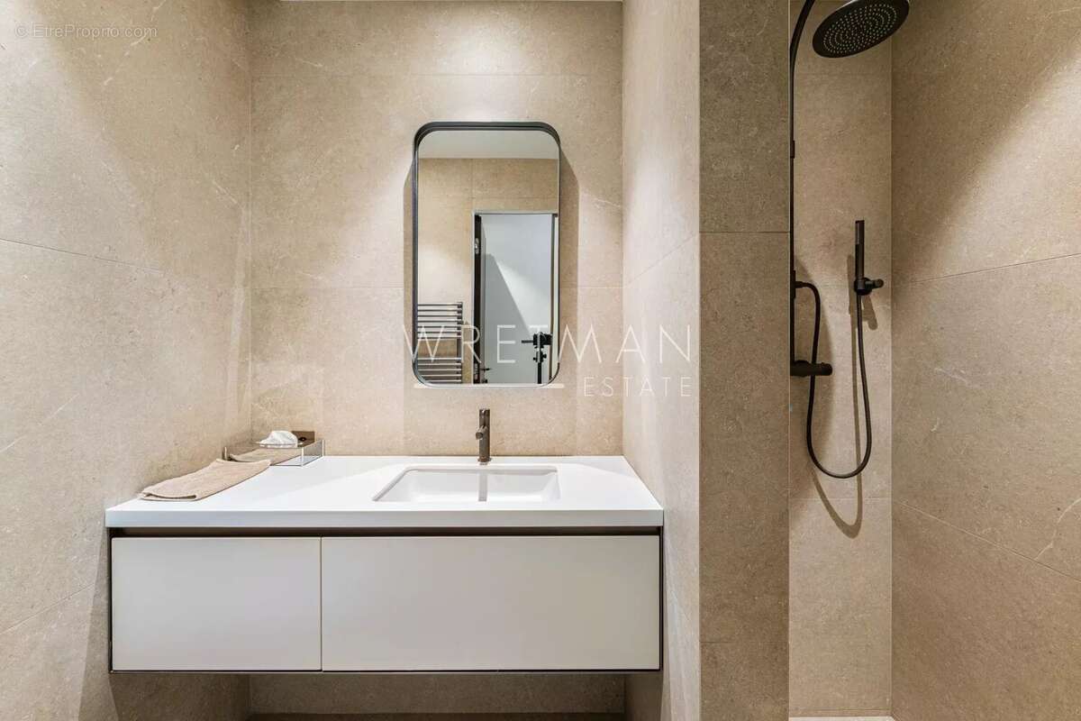 Maison à MOUGINS