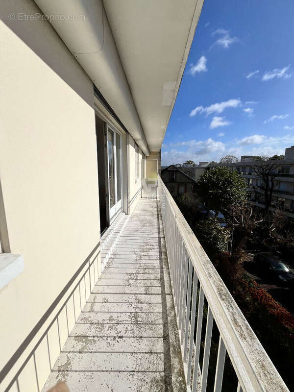 Appartement à MAISONS-LAFFITTE