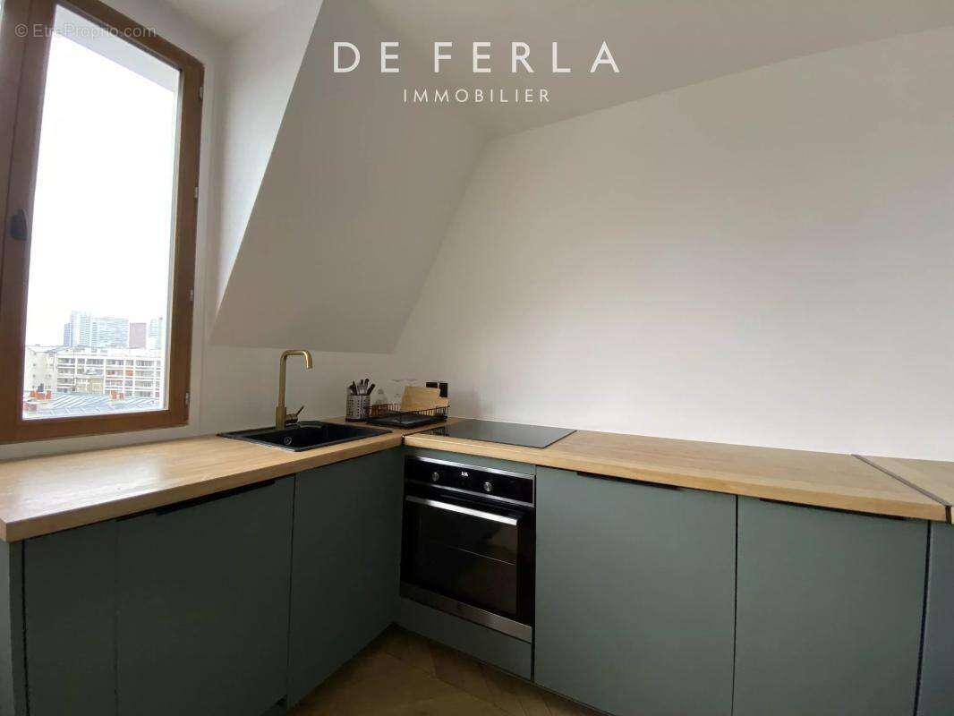 Appartement à PARIS-15E