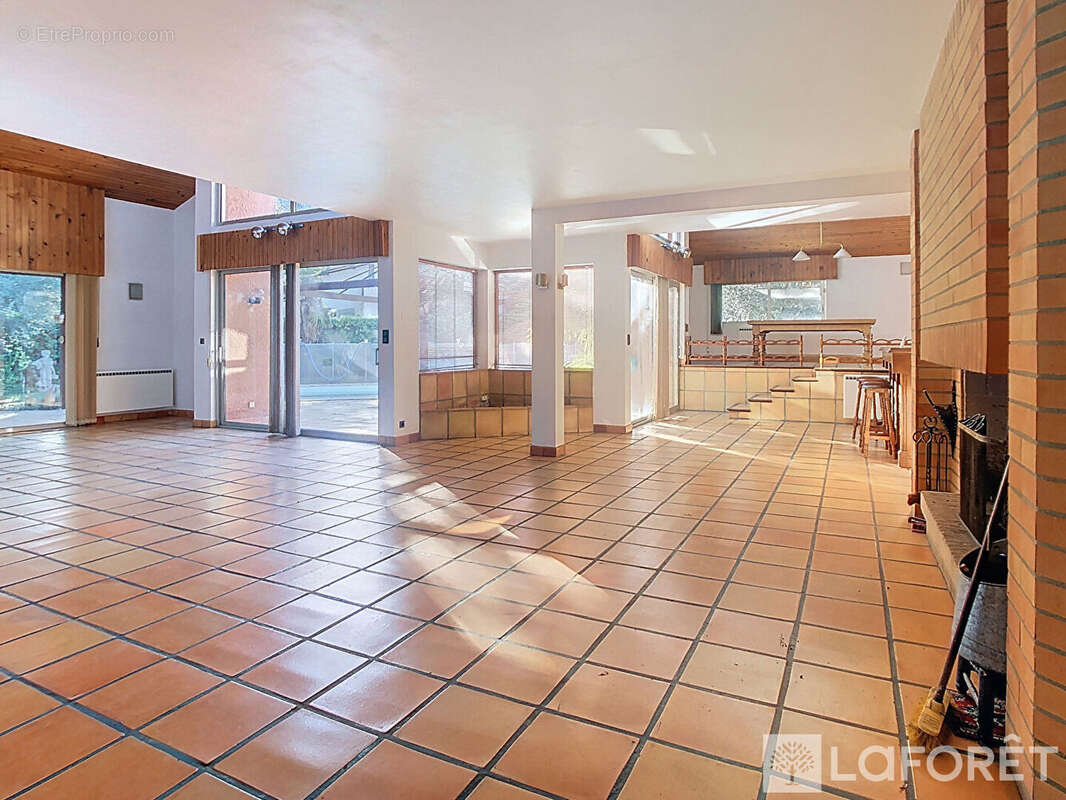 Maison à RAMONVILLE-SAINT-AGNE