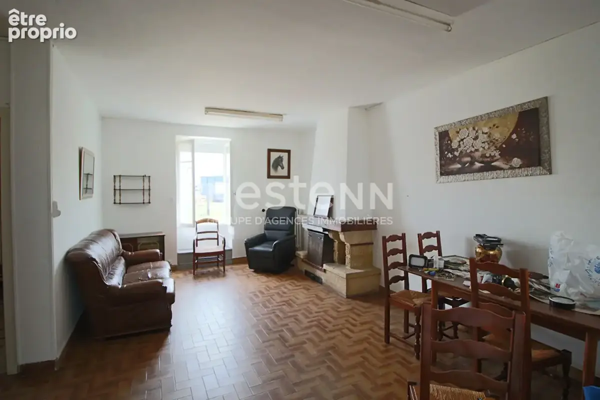MONTOIR DE BRETAGNE Maison à rénover  de 110 m²  trois chambres avec terrain et dépendances - photo 4