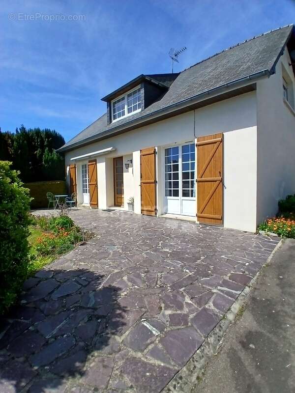 Maison à MORTAIN