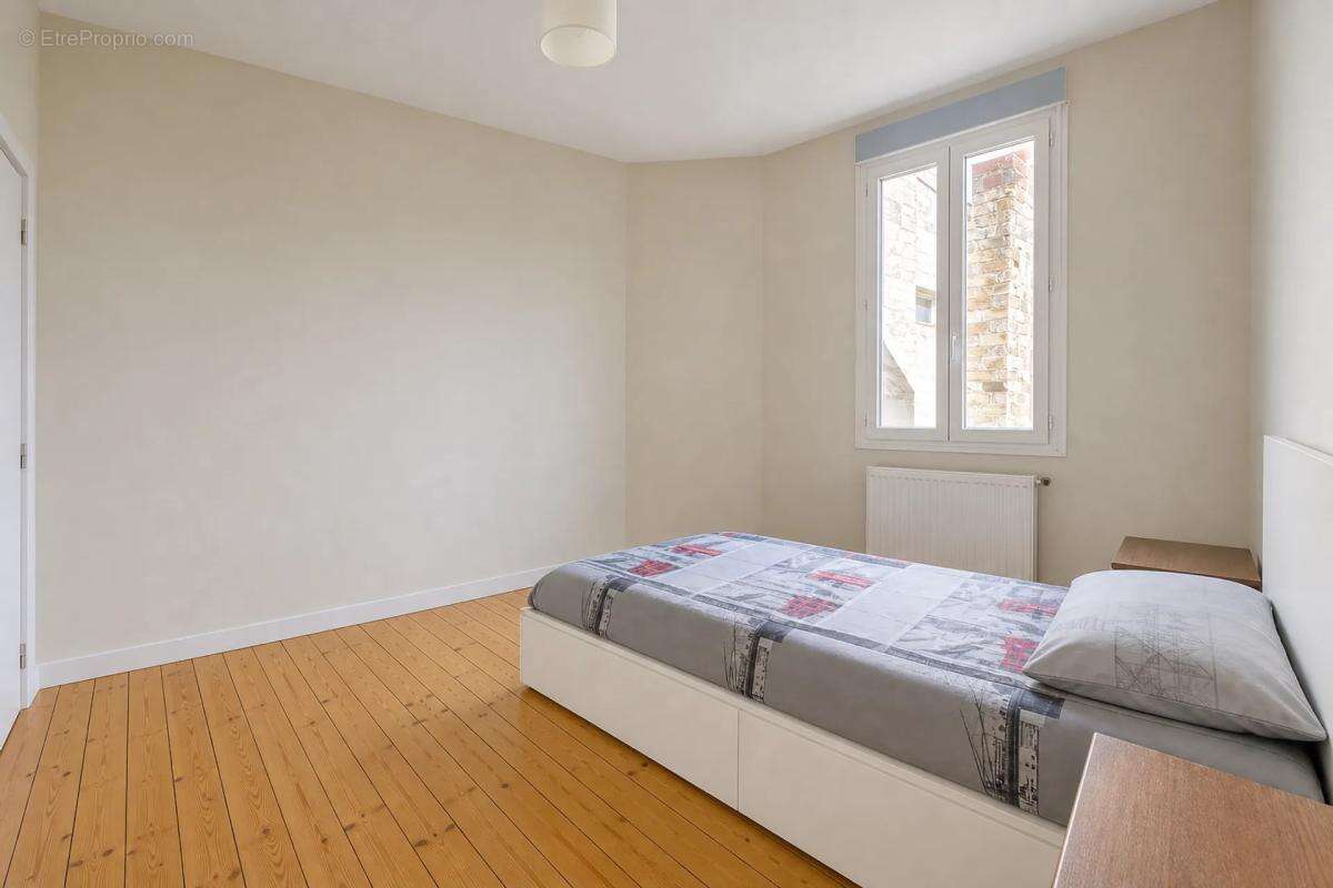 Maison 7 pièces 148 m² à Reignac avec jardin - photo 14