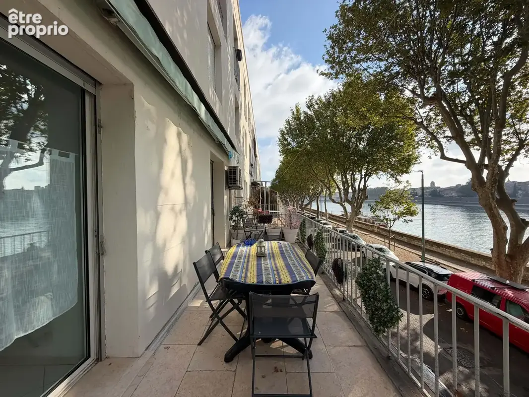 Nouveauté - rare à la vente - appartement vue rhônes. - photo 9