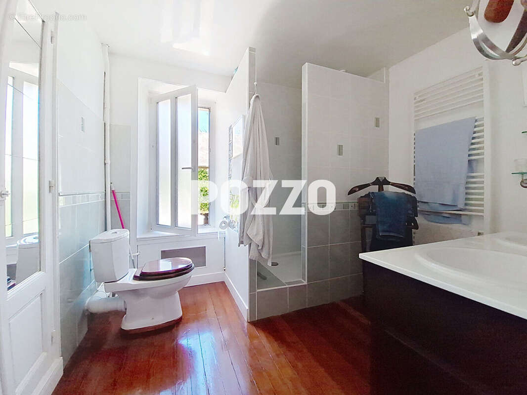 Maison à TRACY-BOCAGE