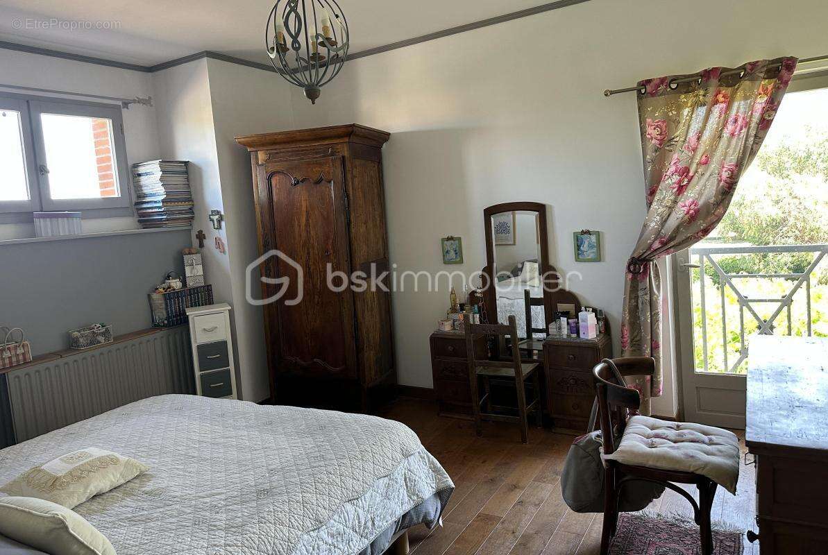 Elegante toulousaine de caractere aux portes de toulouse - photo 26