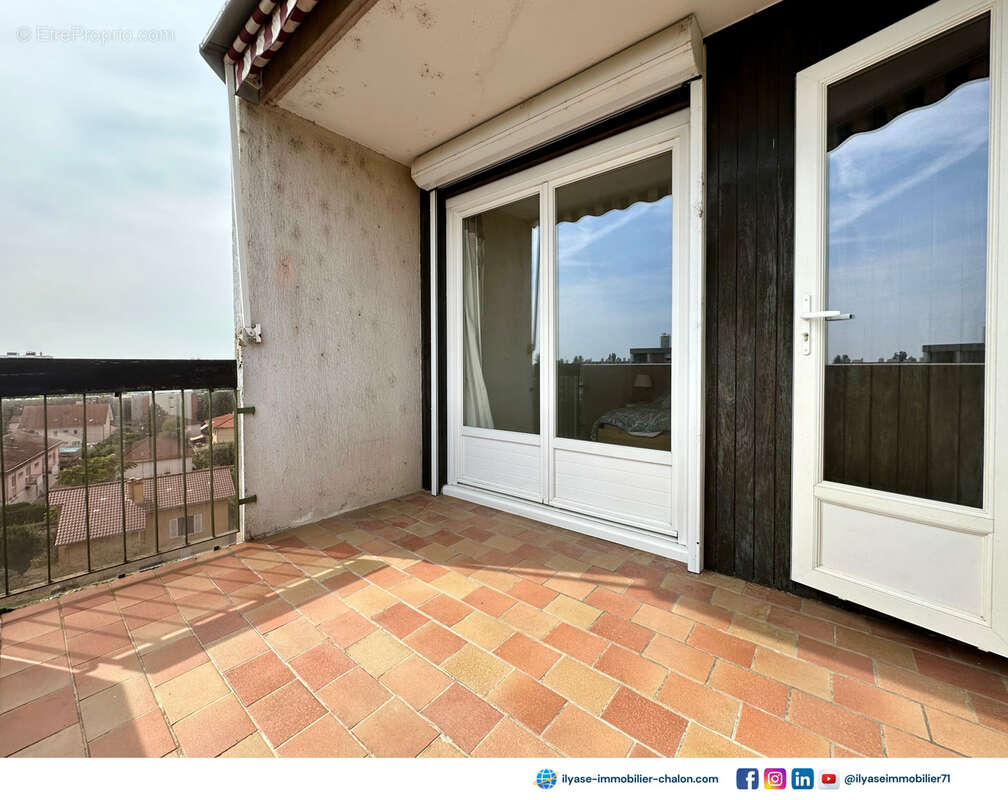 Appartement T4  78 m2  2 balcons - photo 6