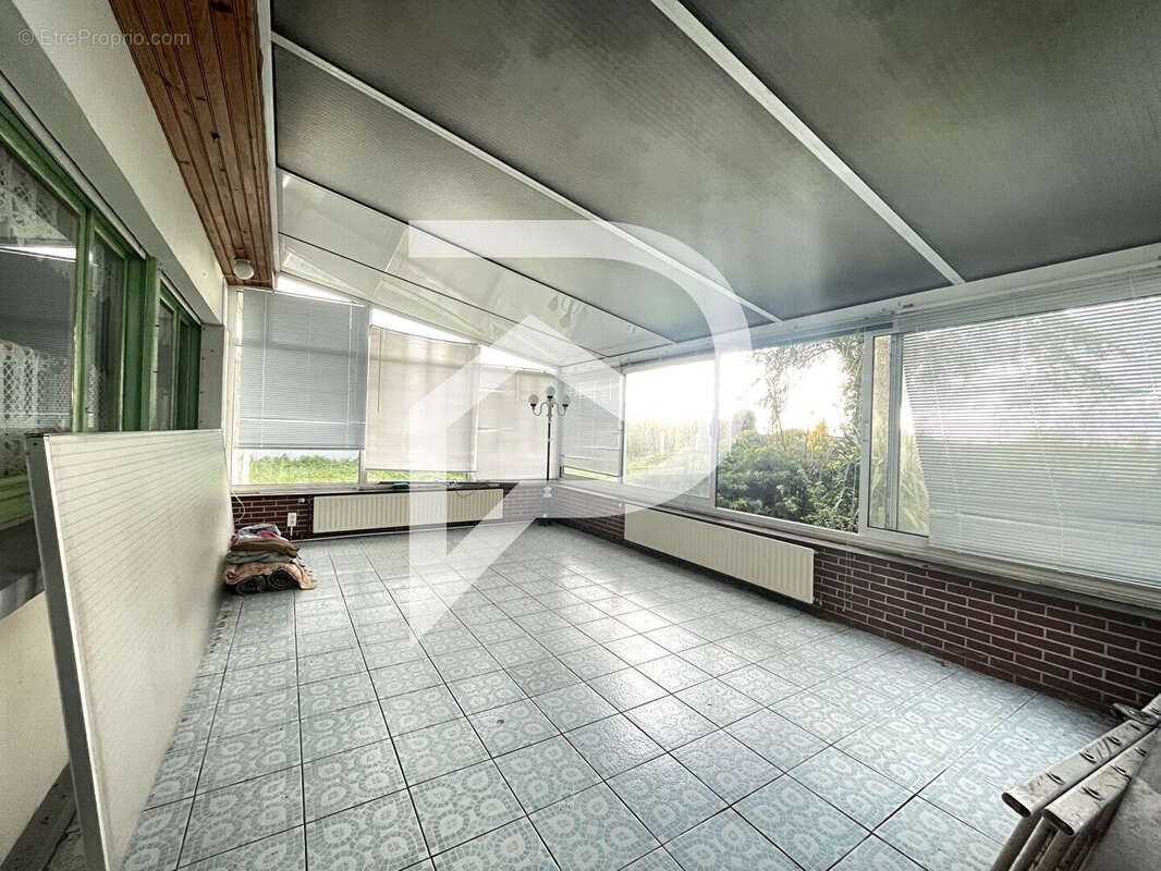 Maison à MONTIGNY-EN-CAMBRESIS