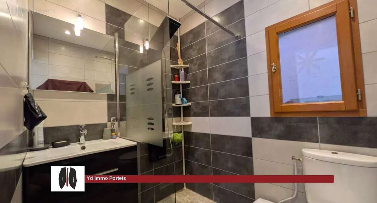 Maison à CASTRES-GIRONDE