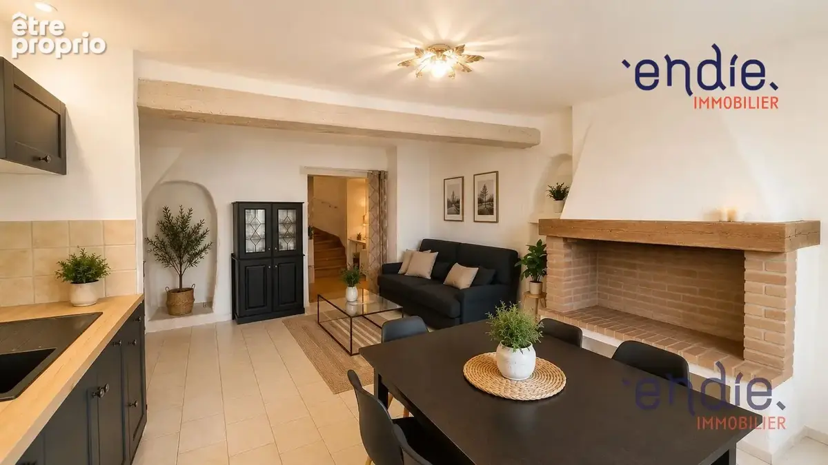 Appartement à LORGUES