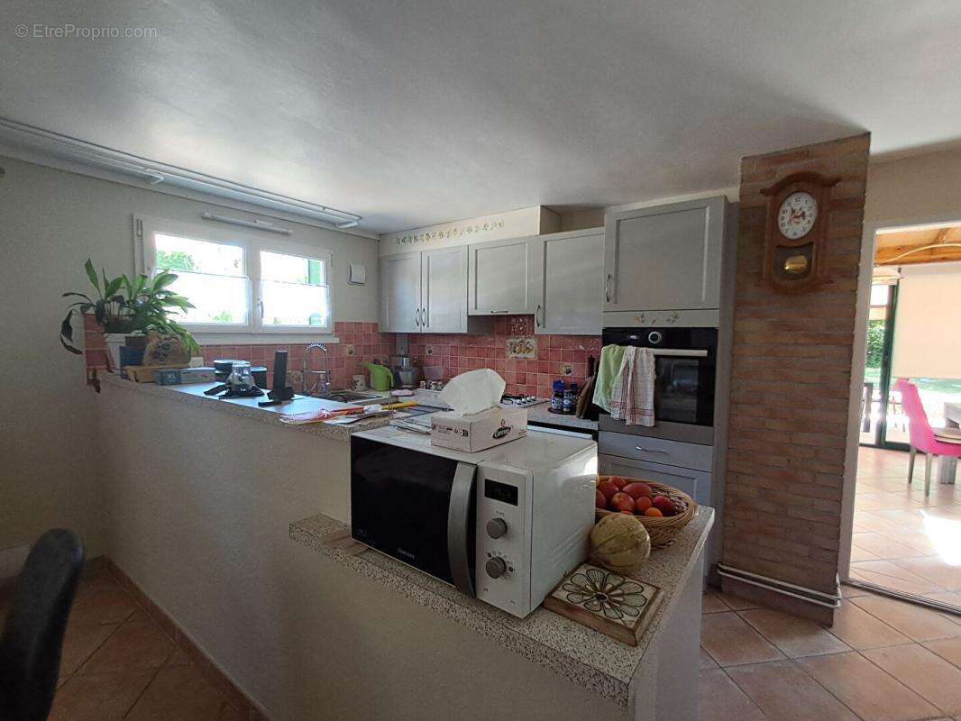 Maison avec piscine,véranda,terrasse,ascenseur - photo 10