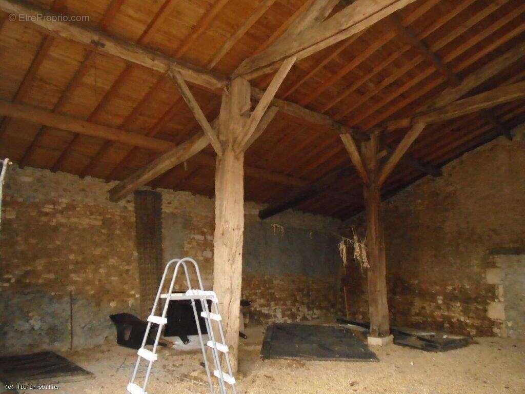 Maison à BLANZAY