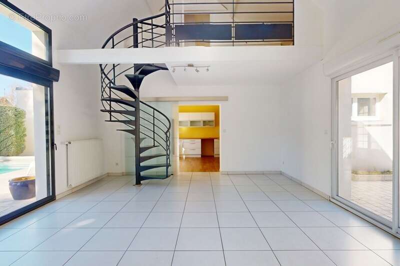 Maison de caractère avec jardin, piscine et patio au coeur d'Olivet - photo 5