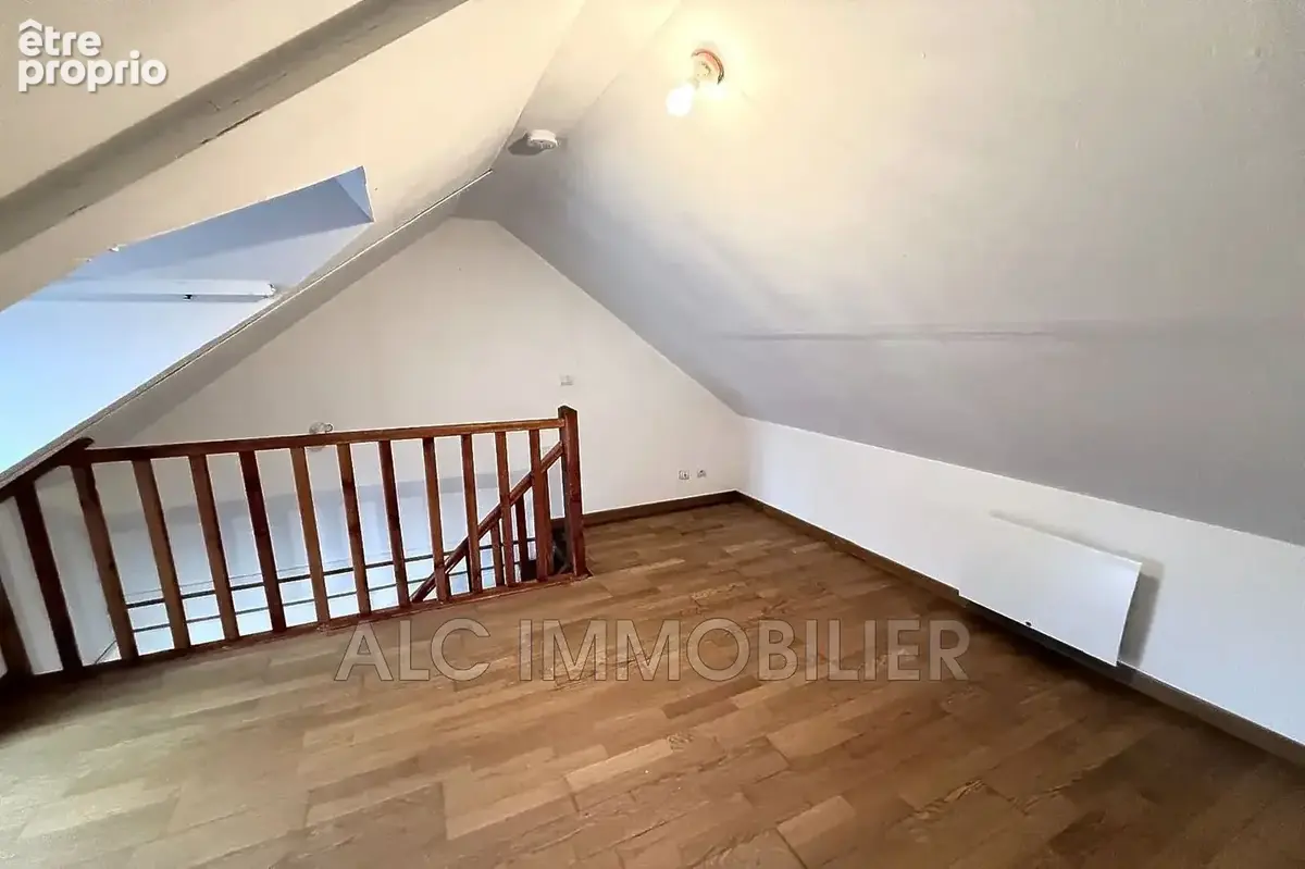 Maison 2 pièces 30 m² à vendre à Souge-Le-Ganelon (72130) - photo 3