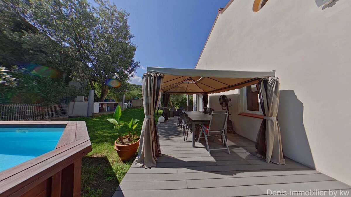 Maison à LES CLUSES