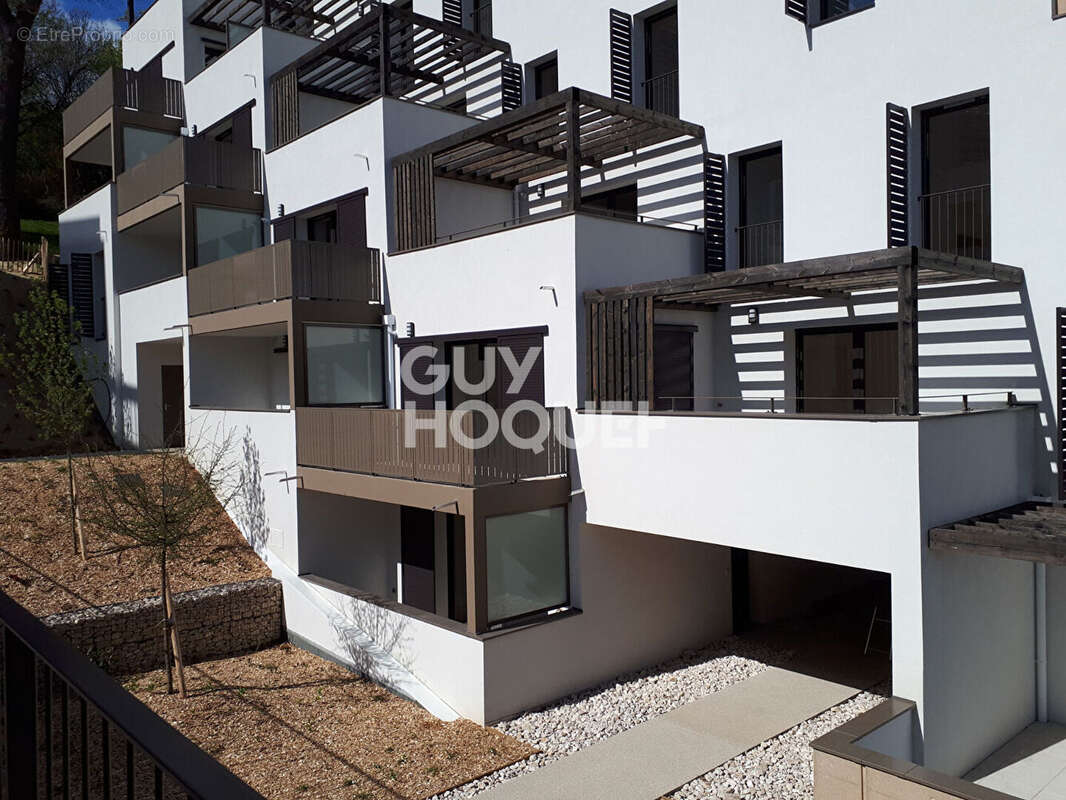 Appartement à LYON-9E