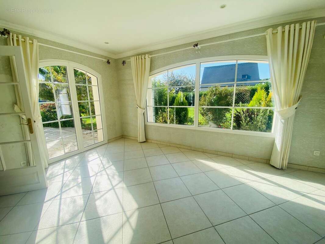 Photo 4 - Maison à LANNION