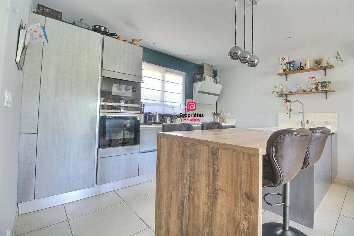 Maison 127 m² avec 4 chambres + piscine à Vacquières - photo 13