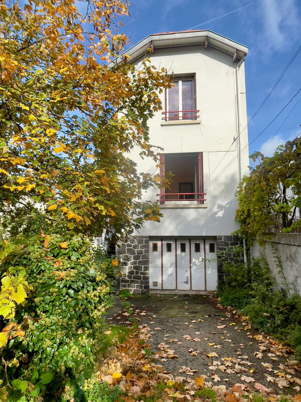 Maison à CLERMONT-FERRAND