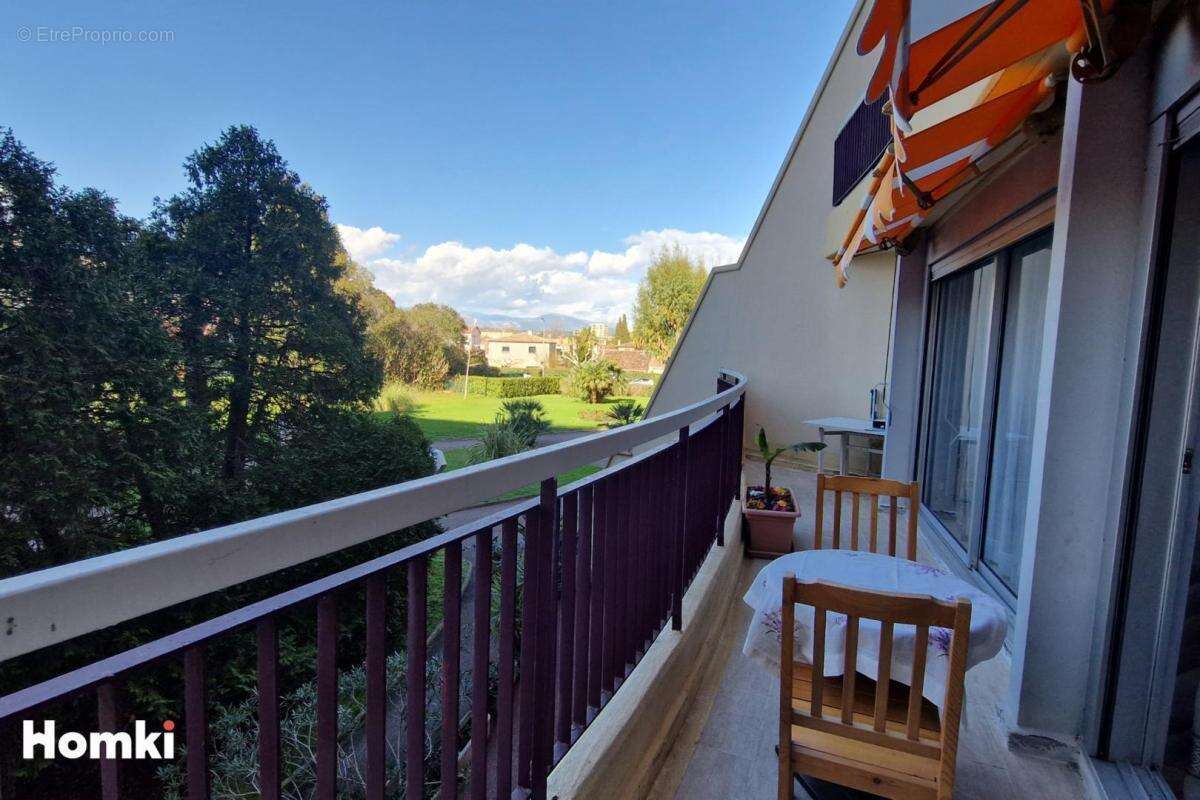 Appartement à MANDELIEU-LA-NAPOULE