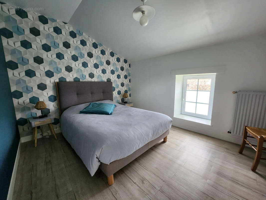 Maison en pierre coup de cœur avec 6 chambres et double garage - photo 20