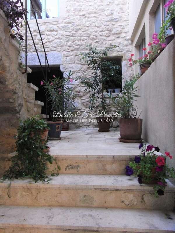 Maison à GOUDARGUES