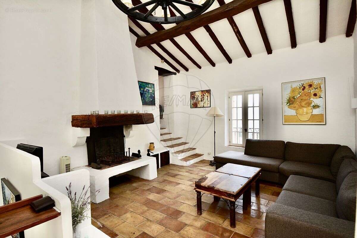 Maison à DRAGUIGNAN