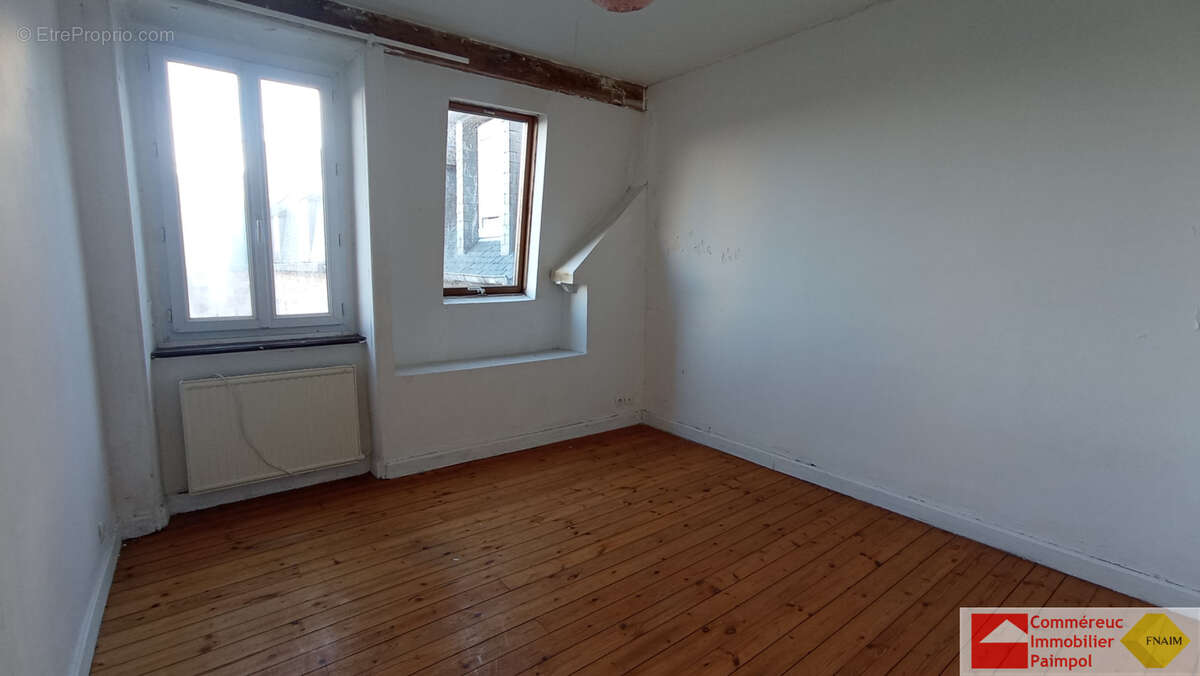 Appartement à PAIMPOL